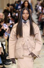 NAOMI CAMBEL Walks Runway at Burberry Show at London Fashion Week 09/26/2022