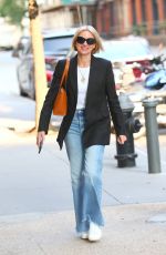 NAOMI WATTS Arrives at Her Apartment in New York 09/16/2022