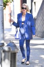 NAOMI WATTS Heading to Live with Kelly and Ryan in New York 09/14/2022