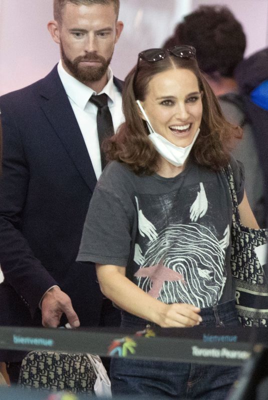 NATALIE PORTMAN Arrives at Airport in Toronto 09/12/2022