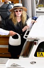 NATASHA LYONNE Out at 79th Venice International Film Festival 09/03/2022