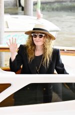 NATASHA LYONNE Out at 79th Venice International Film Festival 09/03/2022