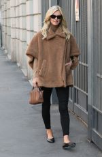 NICKY HILTON Out and About in Milan 09/22/2022