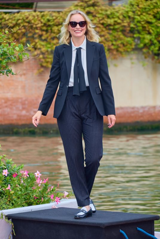 NINA HOSS Arrives at Excelsior Hotel at 79th Venice International Film Festival 08/31/2022