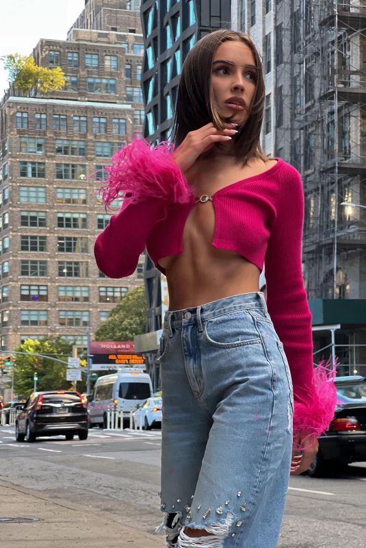 OLIVIA CULPO - Instagram Photos 06/29/2022