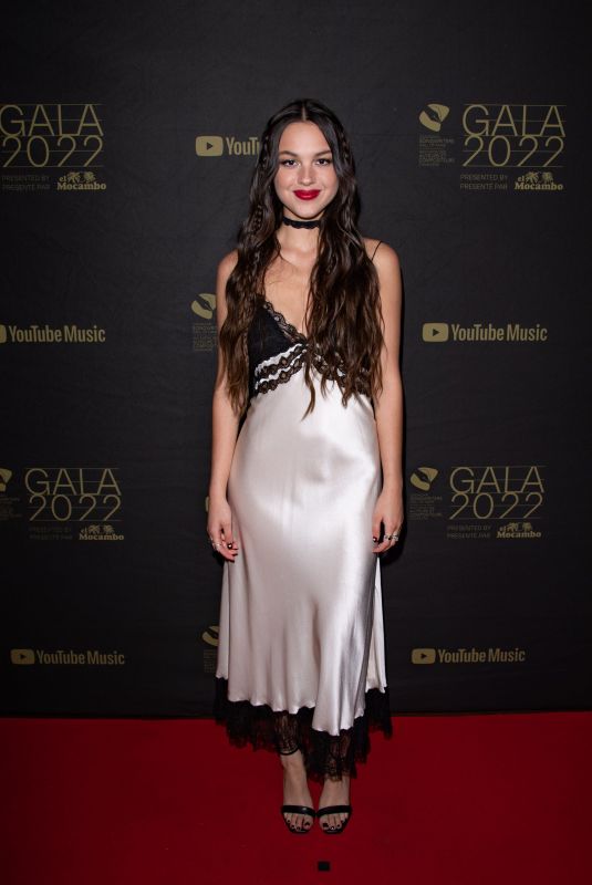 OLIVIA RODRIGO at Canadian Songwriters Hall of Fame 09/24/2022