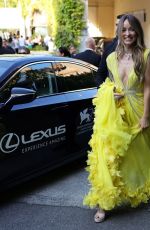 OLIVIA WILDE Leaves Her Hotel in Venice 09/05/2022