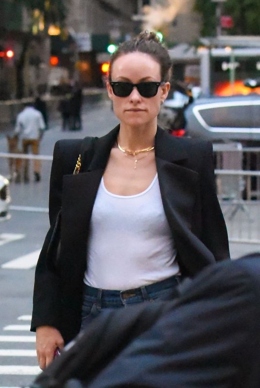 OLIVIA WILDE Out and About in New York 09/22/2022