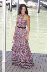 PENELOPE CRUZ Arrives at a Press Conference at 2022 Venice International Film Festival 09/04/2022