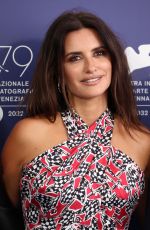PENELOPE CRUZ at L