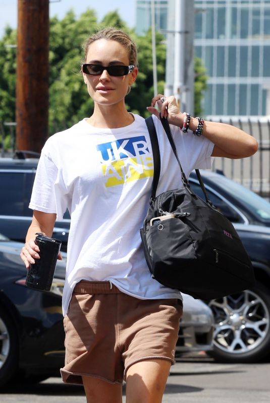 PETA MURGATROYD Arrives at Dance Practice in Hollywood 08/11/2022