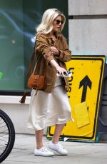 Pregnant MOLLIE KING Arrives at BBC Studio in London 09/02/2022