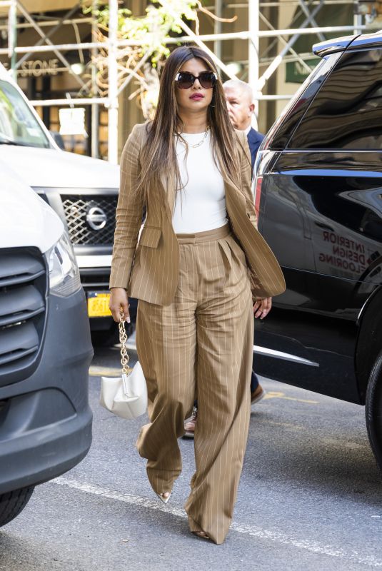 PRIYANKA CHOPRA Heading to Lunch in New York 09/21/2022