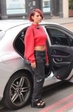 RAYE Arrives at David Koma Fashion Show in London 09/18/2022