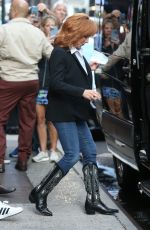 REBA MCENTIRE Leaves Good Morning America in New York 09/10/2022