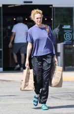 RUMER WILLIS Shopping for Grocery at Erewhon Market in Los Angeles 09/17/2022