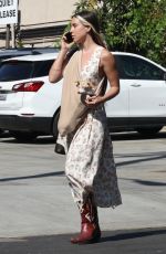 SCOUT WILLIS Out with Her Dog Grandma in Los Angeles 09/14/2022
