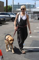 SELMA BLAIR Arrives at Dancing with the Stars Practice in Los Angeles 09/14/2022