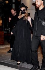 SIA Leaves Her Hotel in New York 09/18/2022