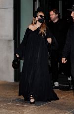SIA Leaves Her Hotel in New York 09/18/2022