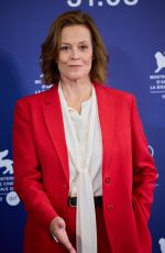 SIGOURNEY WEAVER at Master Gardner Photocall at 79th Venice International Film Festival 09/03/2022