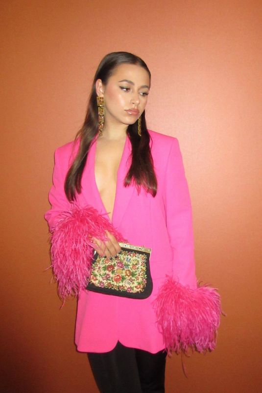 SKY KATZ at a Photoshoot 09/15/2022