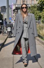 TAMARA KALINIC Out at Milan FAshion Week 09/24/2022