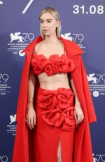 VANESSA KIRBY at The Son Photocall at 2022 Venice Film Festival 09/07/2022