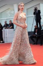 VANESSA KIRBY at The Son Premiere at 79th Venice International Film Festival 09/07/2022