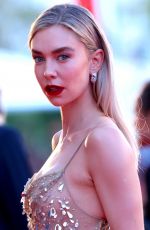VANESSA KIRBY at The Son Premiere at 79th Venice International Film Festival 09/07/2022
