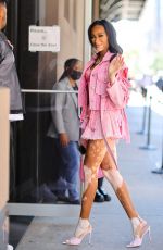 WINNIE HARLOW Out and About in New York 09/15/2022