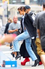 ZENDAYA COLEMAN Arrives at Acne Studios in New York 09/03/2022