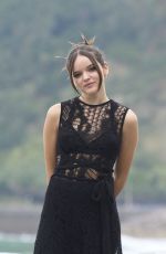 ZOE ARNAO at Apagon Photocall at 70th San Sebastian Film Festival 09/23/2022