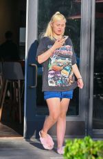 ALABAMA BARKER Leaves Crossroads Restaurant in Calabasas 10/24/2022