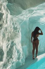 ALESSA QUIZON - Instagram Photos 10/20/2022