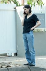 ALEXANDRA DADDARIO on the Det of Tommy Dorfman