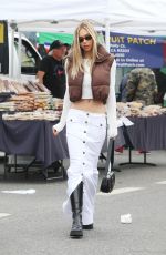 ALEXIS REN Leaves La Flora Nails and Out Shopping at Farmers Market in Los Angeles 10/16/2022