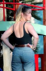 AMBER HEARD on Vacation in Palma De Mallorca 10/07/2022