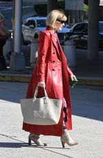 ANNA WINTOUR Arrives at JFK Airport in New York 10/10/2022