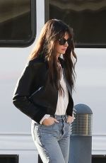 ANNE HATHAWAY Heading to the set of The Idea of You in Atlanta 10/26/2022