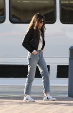 ANNE HATHAWAY Heading to the set of The Idea of You in Atlanta 10/26/2022