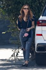 ASHLEE SIMPSON Arrives for Lunch in Studio City 09/30/2022