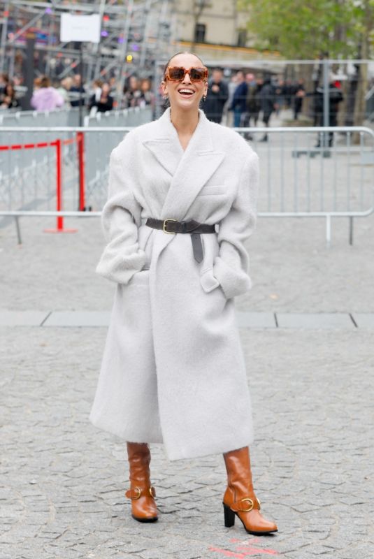 CARLA GINOLA Arrives at Stella McCartney SS23 Show at Paris Fashion Week 10/03/2022