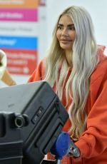 CHLOE, FRANKIE and DEMI SIMS at LAX Airport in Los Angeles 10/28/2022