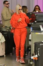 CHLOE, FRANKIE and DEMI SIMS at LAX Airport in Los Angeles 10/28/2022