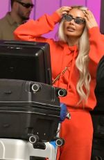 CHLOE, FRANKIE and DEMI SIMS at LAX Airport in Los Angeles 10/28/2022