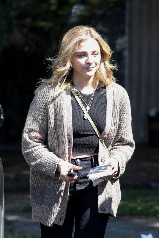 CHLOE MORETZ Heading to a Orthodontist Appointment in Hollywood 09/30/2022