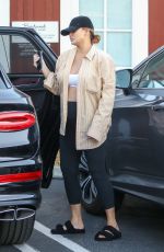 CHRISSY TEIGEN Leaves Her Daughter