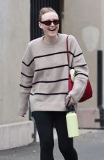 DAKOTA FANNING Leaves Friday Morning Workout Class in Beverly Hills 10/14/2022