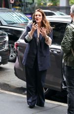 DREW BARRYMORE Arrives at Her Show in New York 10/24/2022